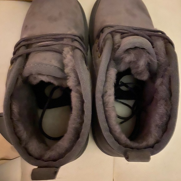 Grey Neulem Uggs - Picture 3 of 7